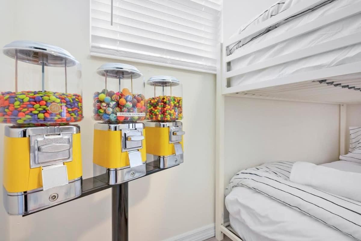 The St Augusdream Renovated Beach House Sleeps 8 Walk To Beach 세인트어거스틴 외부 사진
